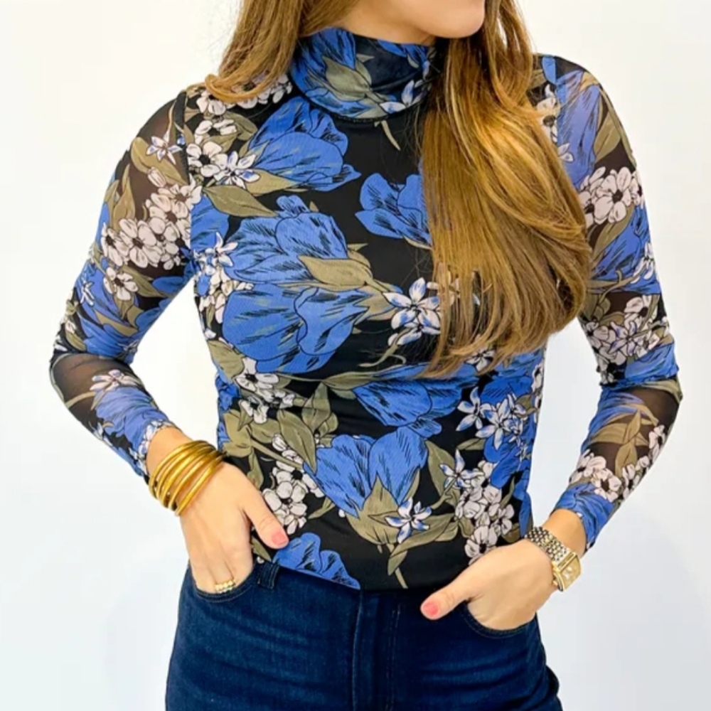 Elizabeth James The Label Top